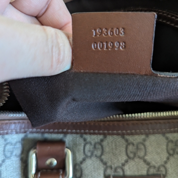Gucci GG Monogram Medium Joy Boston Bag in Tan. - Picture 7 of 13